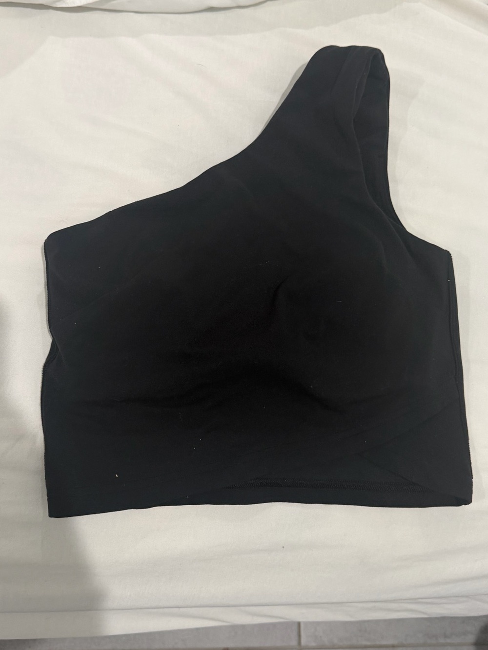 lululemon athletica Asymmetric One-Shoulder Sports Bra in Black